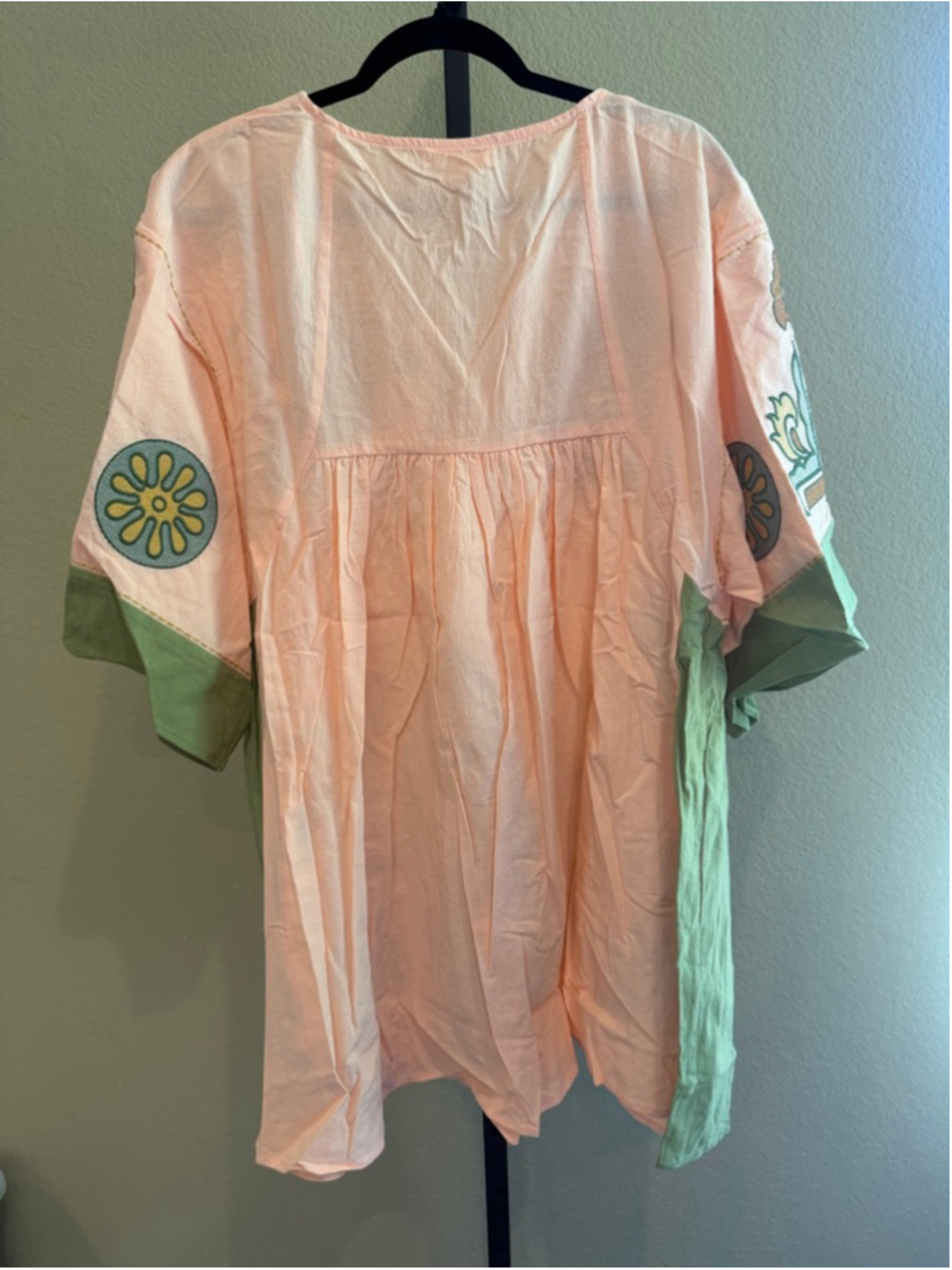 Blue Velvet Cotton/Linen Blend Embroidered Mini Dress in Salmon/Sage Size S/M - Picture 3 of 8